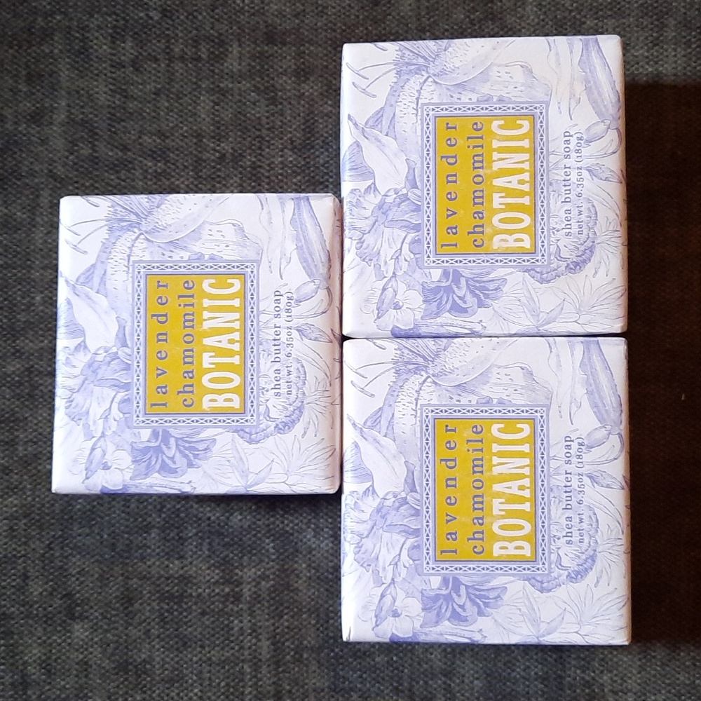 Lavender Chamomile Botanic Shea Butter Spa Bar Bath Soap Set 6.35oz Bars NWT